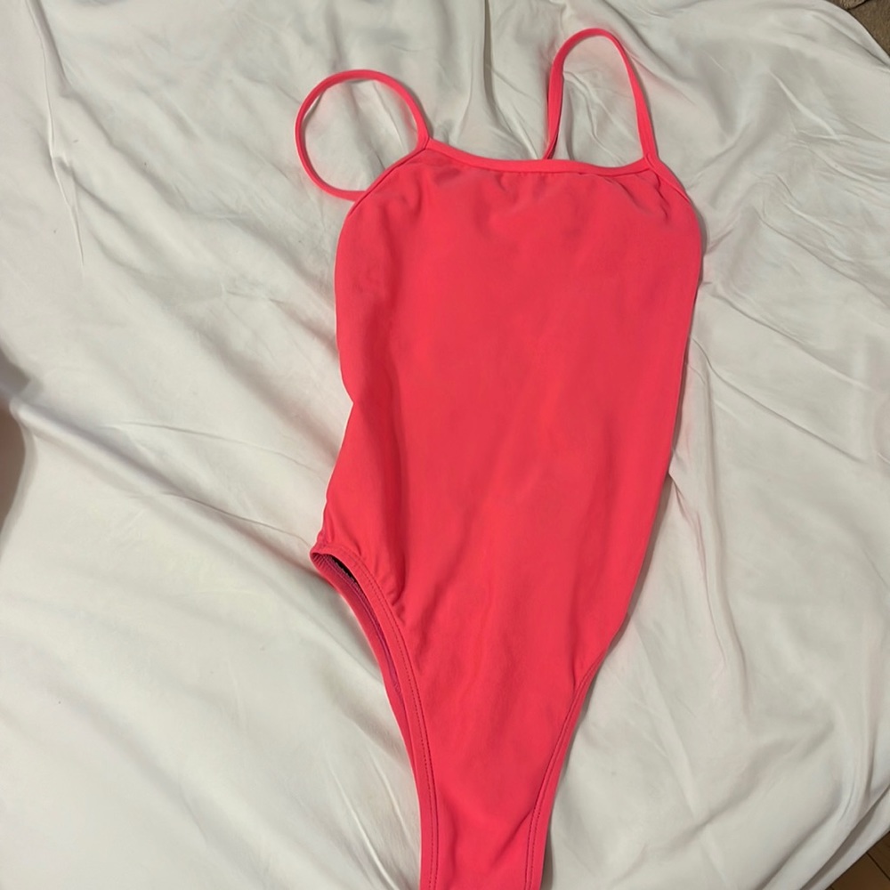 JOYLN SIZE 26 SWIM ONSIE